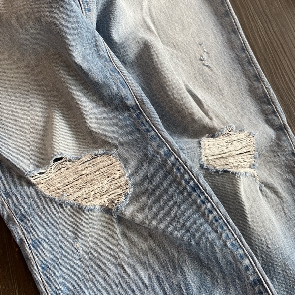 Favourite Daughter ladies denim in size 24 with button fly and high rise. - Picture 7 of 13